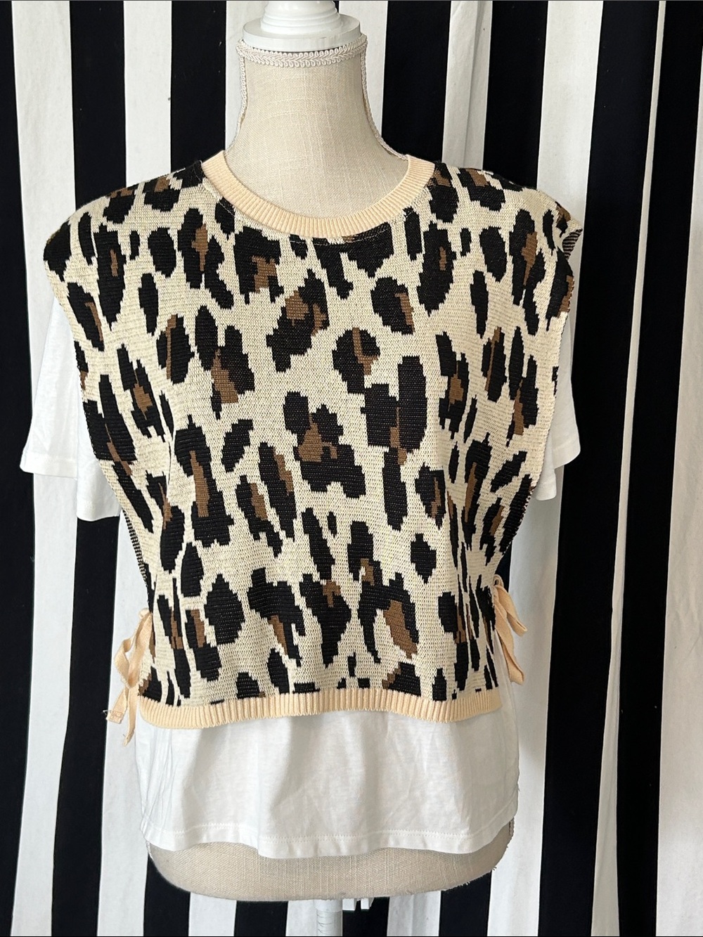 Zara Cream Leopard Knit Short Sleeve Vest with Brown and Black Spots